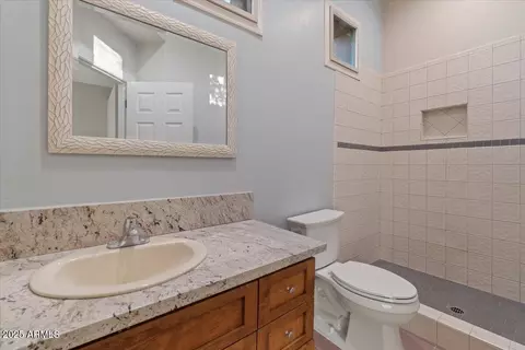 Bath - 8540 E Mcdowell Rd #119, Mesa, AZ 85207 photo 4 of 6