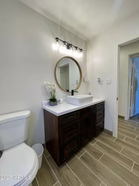 Bath - 2481 N Division Ave, Douglas, AZ 85607 photo 1 of 4