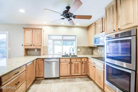 Kitchen - 2329 W Keating Ave, Mesa, AZ 85202 photo 3 of 6