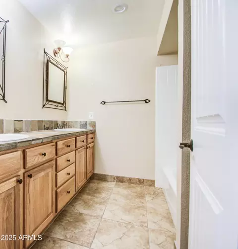 Bath - 2329 W Keating Ave, Mesa, AZ 85202 photo 2 of 4