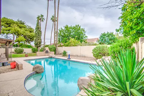 Exterior - 2329 W Keating Ave, Mesa, AZ 85202 photo 4 of 10