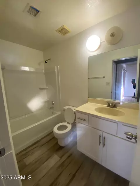 Bath - 4820 N 89th Ave #88, Phoenix, AZ 85037 photo 2 of 2