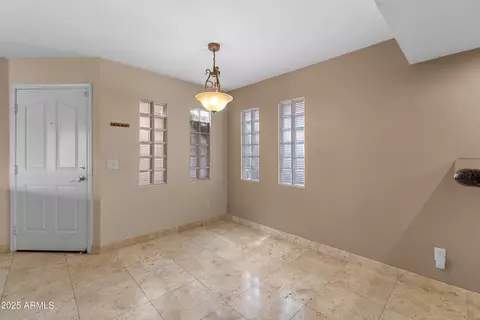 3235 E Camelback Rd #124, Phoenix, AZ 85018 photo 8