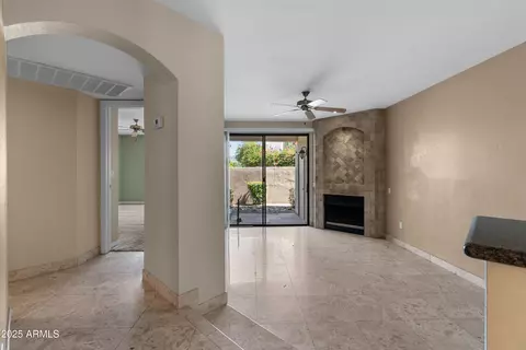 3235 E Camelback Rd #124, Phoenix, AZ 85018 photo 12