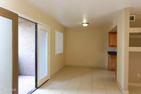 Living - 151 E Broadway Rd #210, Tempe, AZ 85282 photo 5 of 7