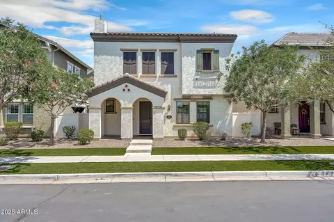 10428 E Nopal Ave, Mesa, AZ 85209