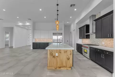 475 W Saddle Mountain Rd, Phoenix, AZ 85086 photo 6