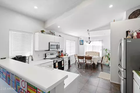 Kitchen - 8828 E Des Moines St, Mesa, AZ 85207 photo 1 of 6