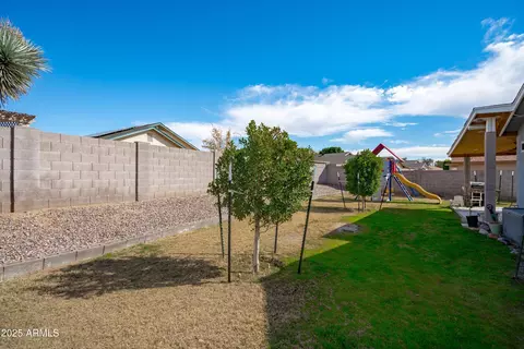 Exterior - 8828 E Des Moines St, Mesa, AZ 85207 photo 6 of 11
