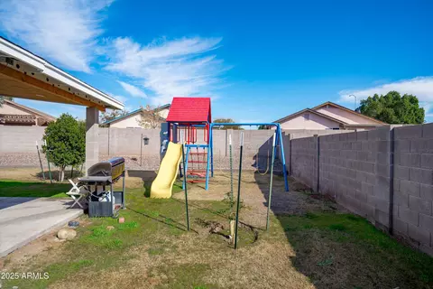 Exterior - 8828 E Des Moines St, Mesa, AZ 85207 photo 8 of 11