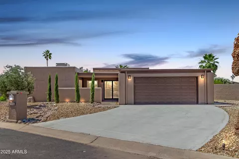 26016 S Glenburn Dr, Sun Lakes, AZ 85248