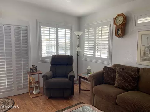 1318 W Chesapeake Dr, Apache Junction, AZ 85119 photo 3