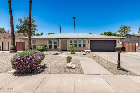 2062 S Emerson --, Mesa, AZ 85210