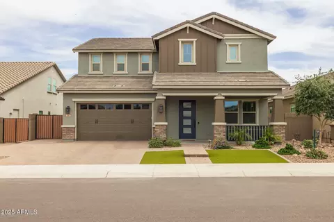 2847 W Show Low Dr, Queen Creek, AZ 85142