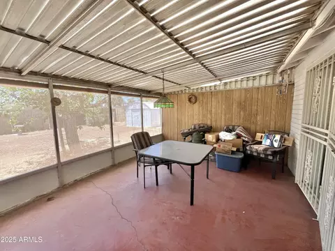 Exterior - 8502 N 26th Ave, Phoenix, AZ 85021 photo 3 of 4