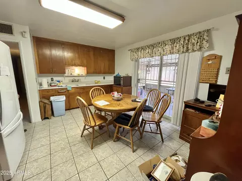 Kitchen - 8502 N 26th Ave, Phoenix, AZ 85021 photo 3 of 3