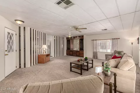 5221 E Mills Ct, Mesa, AZ 85215