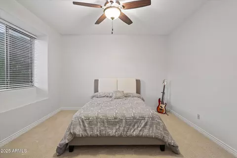 Bedroom - 13 E Foothill Dr, Phoenix, AZ 85020 photo 6 of 6