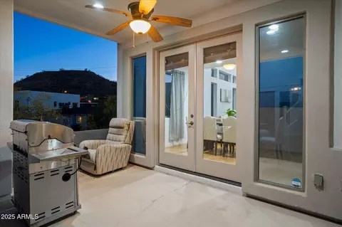 Exterior - 13 E Foothill Dr, Phoenix, AZ 85020 photo 2 of 4
