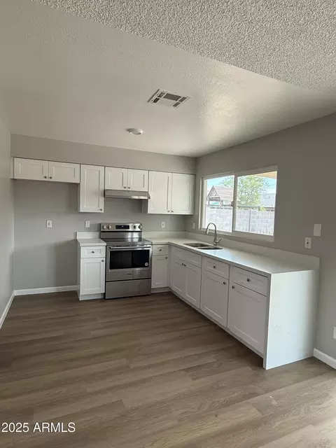 Kitchen - 7007 S 45th Pl, Phoenix, AZ 85042 photo 1 of 1