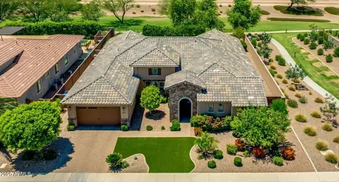 3400 S Whetstone Pl, Chandler, AZ 85286