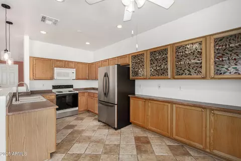 Kitchen - 9337 E Kiva Ave, Mesa, AZ 85209 photo 1 of 3
