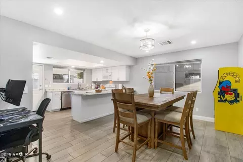 Dining - 4645 E Covina St, Mesa, AZ 85205 photo 2 of 2