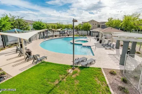 Exterior - 2402 E 5th St #1520, Tempe, AZ 85281 photo 3 of 6