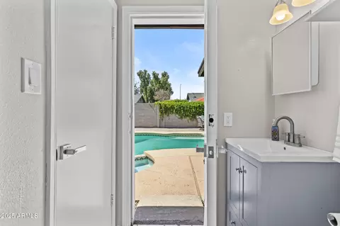 Bath - 2435 E Harmony Ave, Mesa, AZ 85204 photo 3 of 4