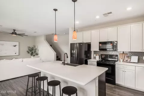 3900 E Baseline Rd #137, Phoenix, AZ 85042