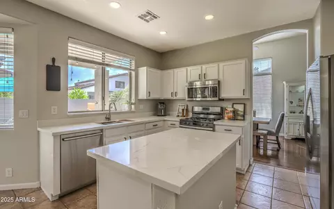 1697 E Linda Ln, Gilbert, AZ 85234 photo 14