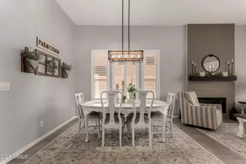 Dining - 1884 E Stephens Dr, Tempe, AZ 85283 photo 2 of 3