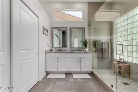 Bath - 1884 E Stephens Dr, Tempe, AZ 85283 photo 1 of 4