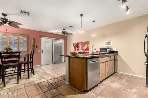 Kitchen - 1926 E Sandra Ter, Phoenix, AZ 85022 photo 1 of 3