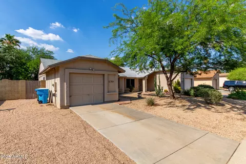 Exterior - 1926 E Sandra Ter, Phoenix, AZ 85022 photo 1 of 6