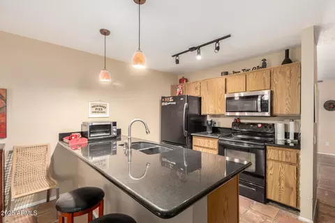 Kitchen - 1926 E Sandra Ter, Phoenix, AZ 85022 photo 3 of 3