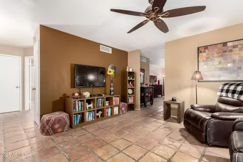 Living - 1926 E Sandra Ter, Phoenix, AZ 85022 photo 3 of 3