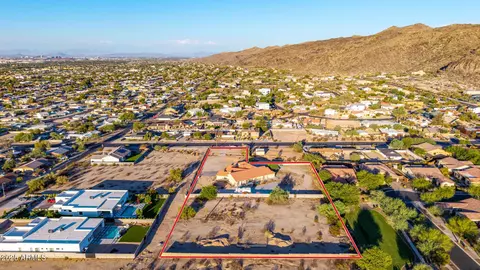 View/Area - 8828 S 16th St, Phoenix, AZ 85042 photo 8 of 17