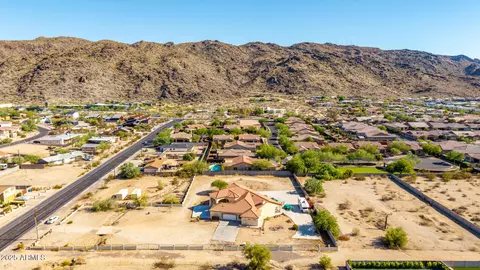 View/Area - 8828 S 16th St, Phoenix, AZ 85042 photo 2 of 17