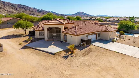 Exterior - 8828 S 16th St, Phoenix, AZ 85042 photo 1 of 14