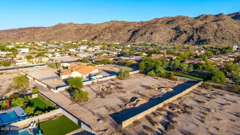View/Area - 8828 S 16th St, Phoenix, AZ 85042 photo 13 of 17