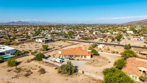 View/Area - 8828 S 16th St, Phoenix, AZ 85042 photo 5 of 17