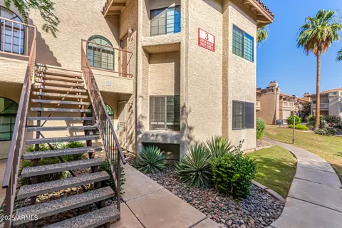 930 N Mesa Dr #1023, Mesa, AZ 85201