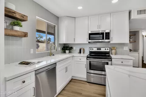 Kitchen - 156 E Jasmine St, Mesa, AZ 85201 photo 3 of 4