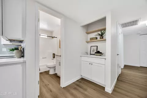 Entry Way - 156 E Jasmine St, Mesa, AZ 85201 photo 1 of 1