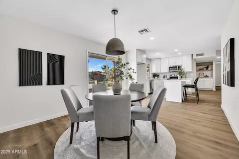 Dining - 156 E Jasmine St, Mesa, AZ 85201 photo 2 of 2