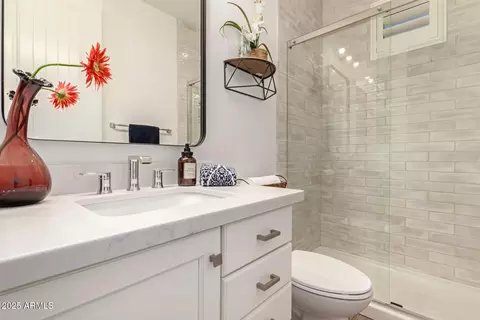 3990 E Iris Dr, Chandler, AZ 85286 photo 22