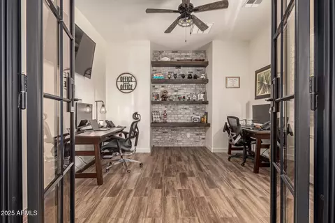 3990 E Iris Dr, Chandler, AZ 85286 photo 8