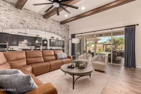 3990 E Iris Dr, Chandler, AZ 85286 photo 11