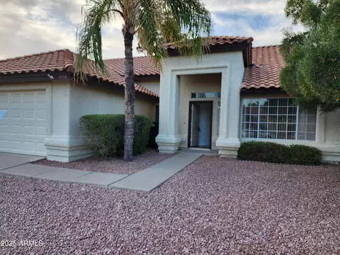Exterior - 4534 E Villa Maria Dr, Phoenix, AZ 85032 photo 3 of 10